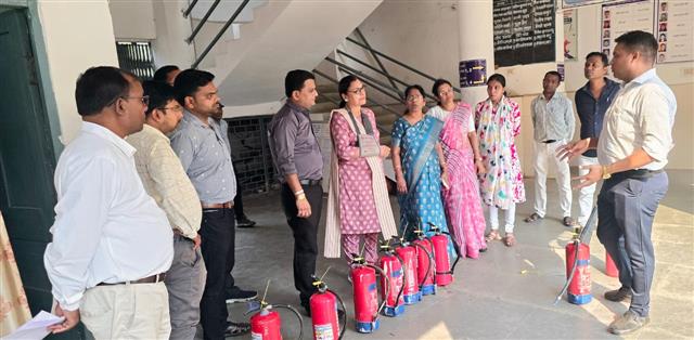 Workshop for Refilling and operating Fire Extinguisher 11-06-2024